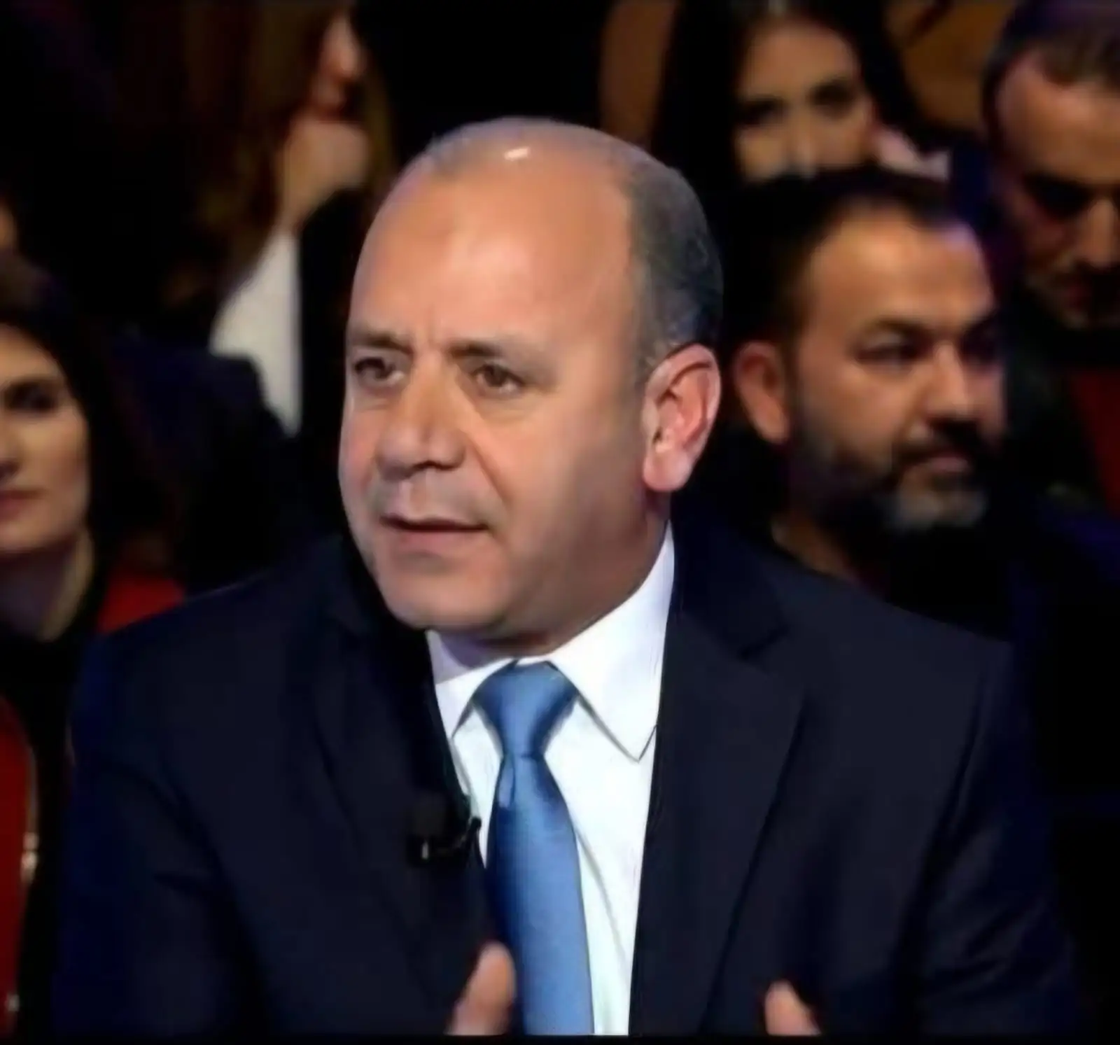 قضية " أبو عمر" والمطامع السياسية.. الكلمة الفصل للقضاء